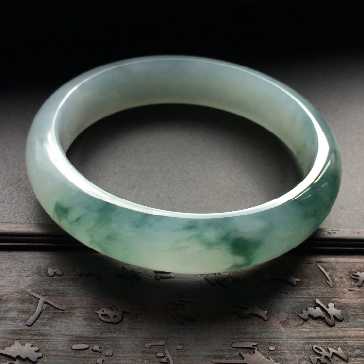 （超值推荐）冰种飘花手镯（57.5mm）