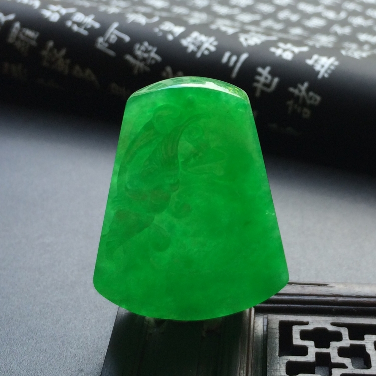 (超值推荐)糯冰种阳绿喜福临门挂件