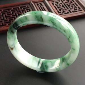 (超值推荐)糯冰种花青手镯(57.5mm)