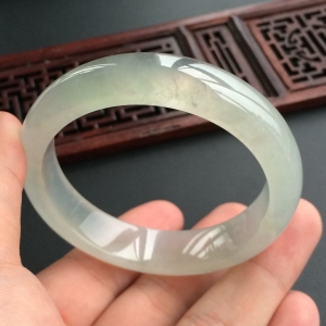 (超值推荐)冰种晴水手镯(53.7mm)