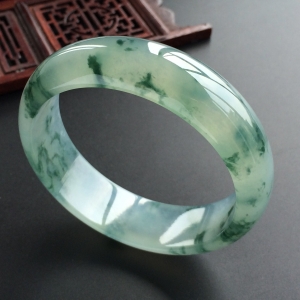 (超值推荐)冰种飘花手镯(59.8mm)