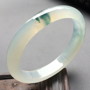(超值推荐)冰种飘花贵妃手镯(54mm-47.6mm)