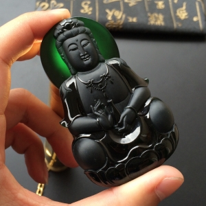 (超值推荐)冰玻种墨翠观音挂件