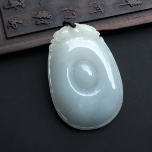 （超值推荐）糯冰种淡晴水福在眼前挂件