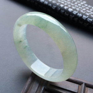 （超值推荐）冰种飘花手镯（56mm）