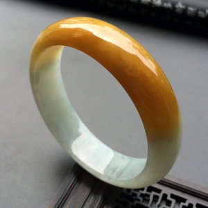 （超值推荐）糯冰种黄翡手镯（58.4mm）