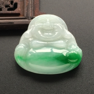 (超值推荐)糯冰种飘翠玉佛挂件