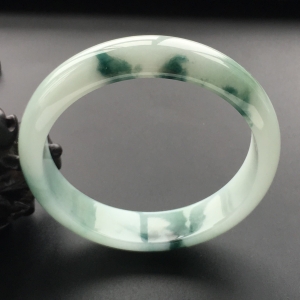 (超值推荐)糯冰种飘花手镯(59.4mm)