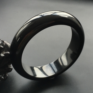 (超值推荐)细糯种墨翠手镯(54.4mm)
