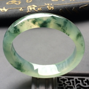 （超值推荐）冰种飘花手镯（57mm）