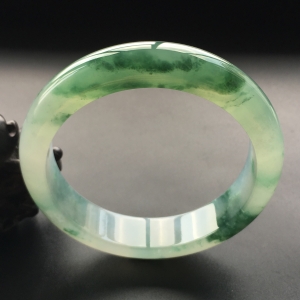 (超值推荐)冰种飘花手镯(57.1mm)