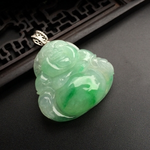 （超值推荐）糯冰种飘翠玉佛挂件