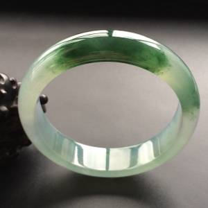 (超值推荐)冰种飘花手镯(57.4mm)