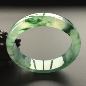 (超值推荐)冰种飘花手镯(56.6mm)