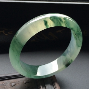 （超值推荐）冰种飘花手镯（55.9mm）