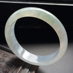 （超值推荐）冰种淡晴水手镯（56.8mm）