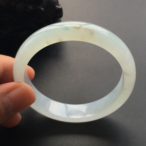 (超值推荐)冰种淡晴水手镯(56mm)