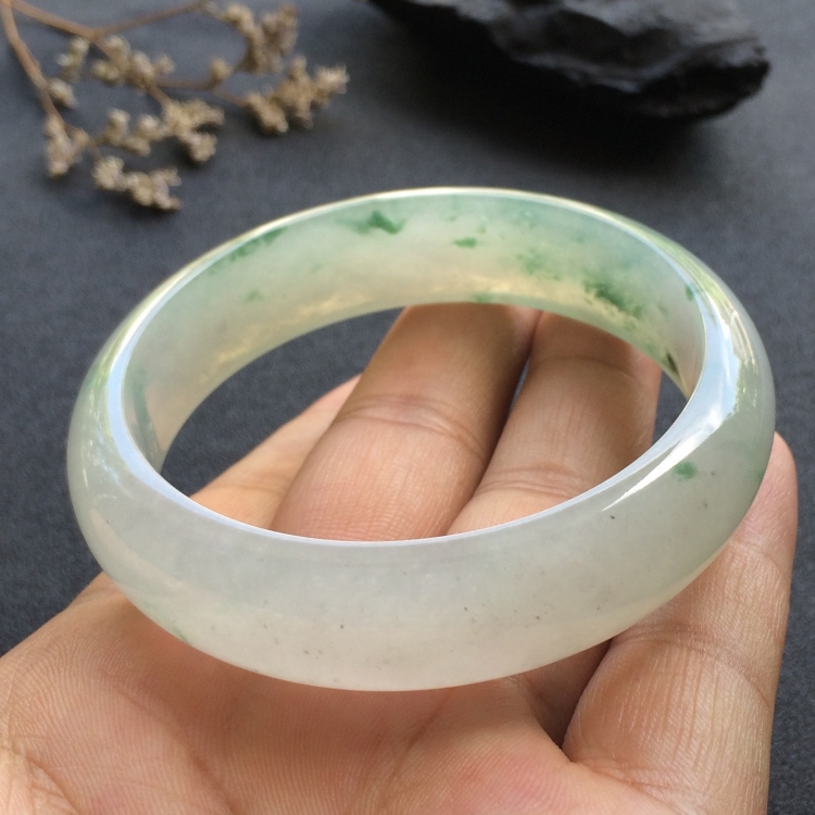 （超值推荐）冰种飘花手镯（57.8mm）