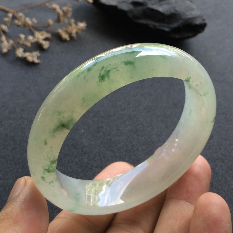 （超值推荐）冰种飘花手镯（57.8mm）
