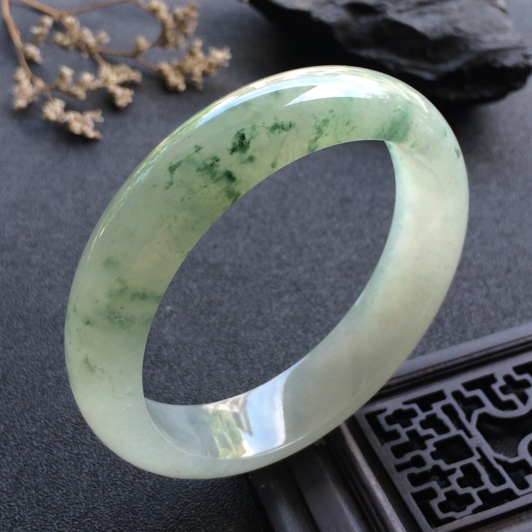 （超值推荐）冰种飘花手镯（57.9mm）