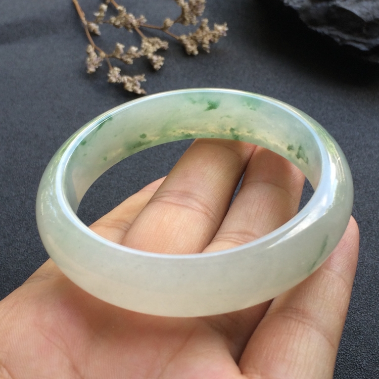 （超值推荐）冰种飘花手镯（57.9mm）