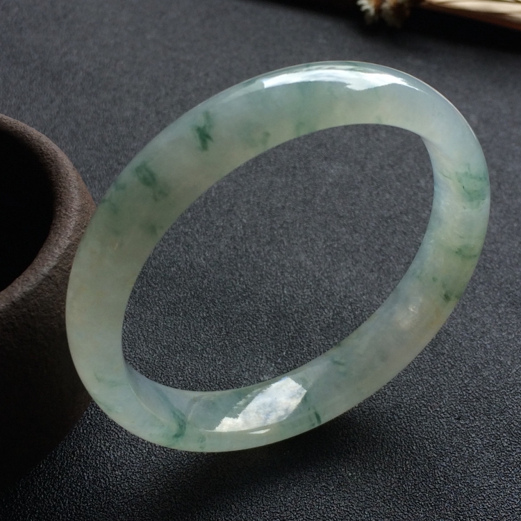 （超值推荐）冰种飘花手镯（58.3mm）