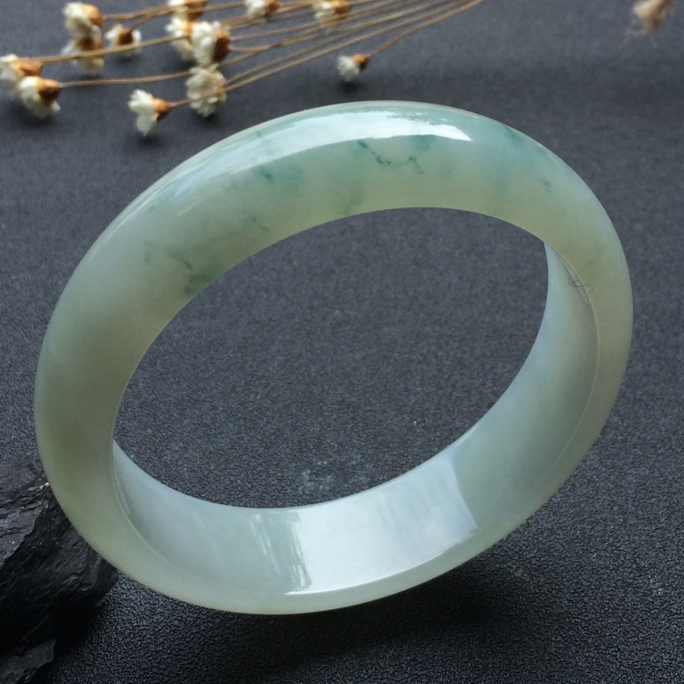 （超值推荐）糯冰种飘花手镯（58.8mm）