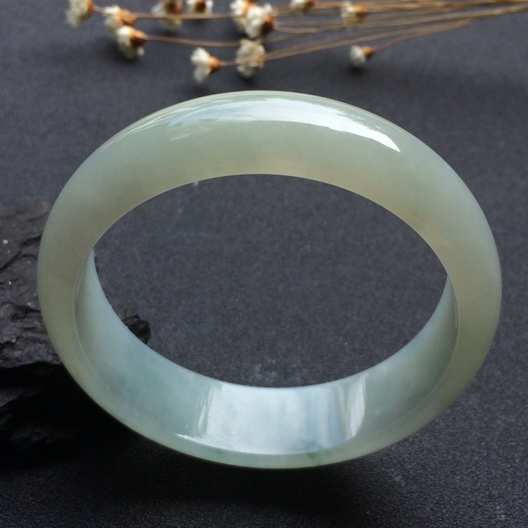 （超值推荐）糯冰种飘花手镯（58.8mm）