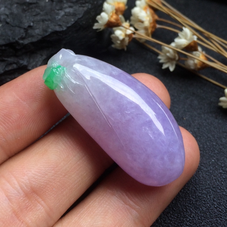 （超值推荐）糯冰种春带彩福瓜挂件