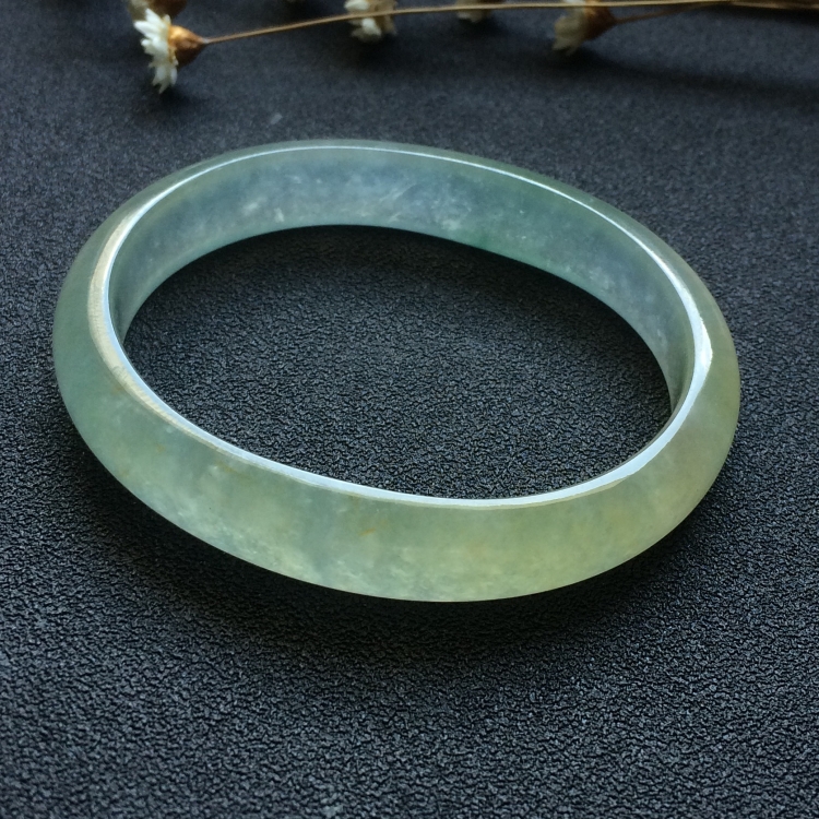 （超值推荐）冰种淡黄翡贵妃镯（54.4mm-44mm）