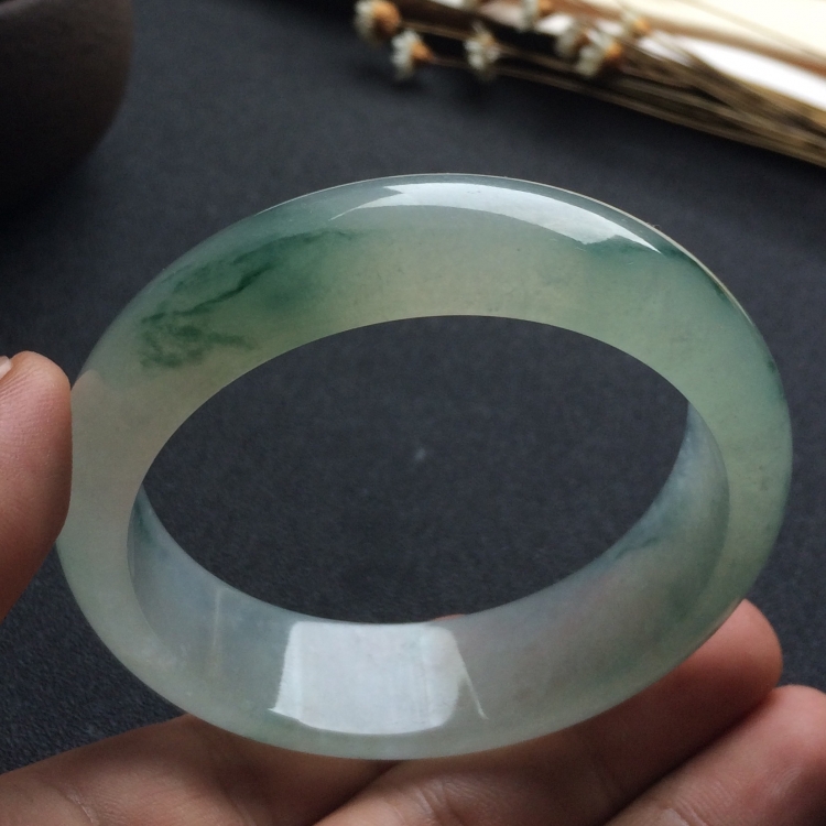 （超值推荐）冰种飘花手镯（55.6mm）