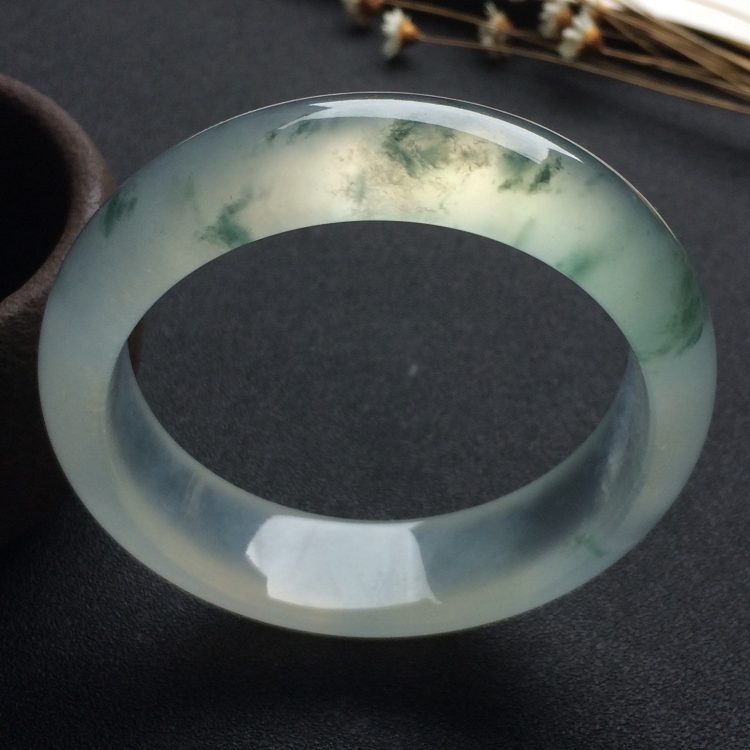 （超值推荐）冰玻种飘花手镯（58mm）