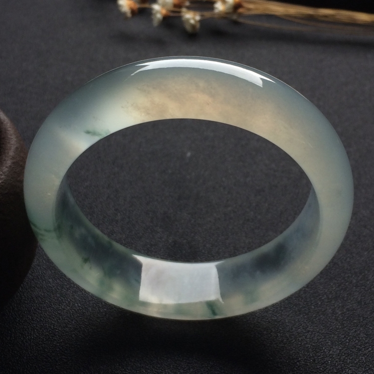 （超值推荐）冰玻种飘花手镯（58mm）