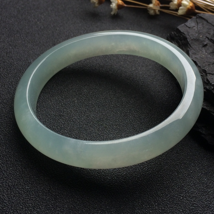 （超值推荐）糯冰种晴水贵妃镯（56.1mm-50.1mm）