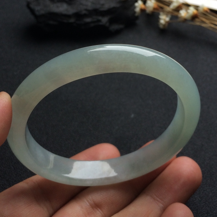 （超值推荐）糯冰种晴水贵妃镯（56.1mm-50.1mm）