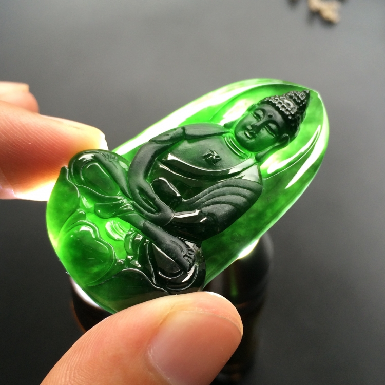 （超值推荐）冰种墨翠释迦牟尼挂件