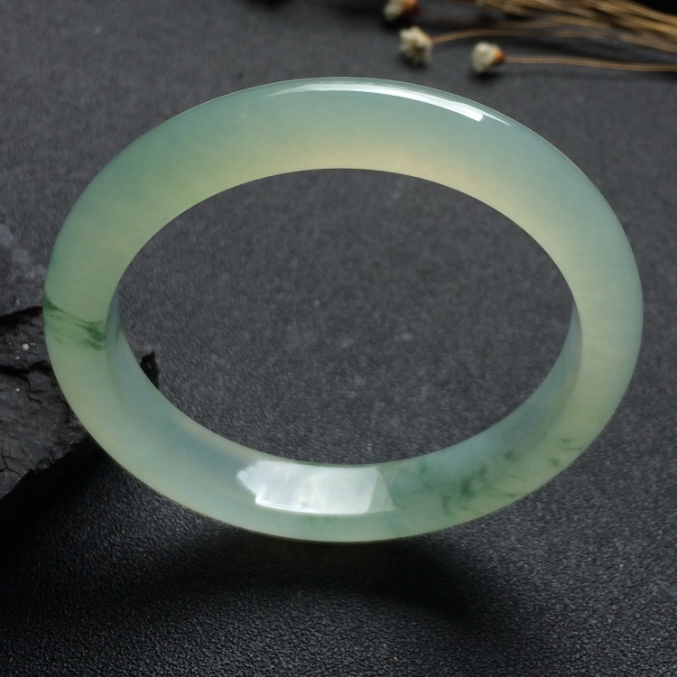 （超值推荐）冰种飘花手镯（55.4mm）