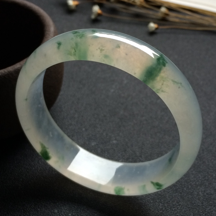 （超值推荐）冰种飘花手镯（56.7mm）