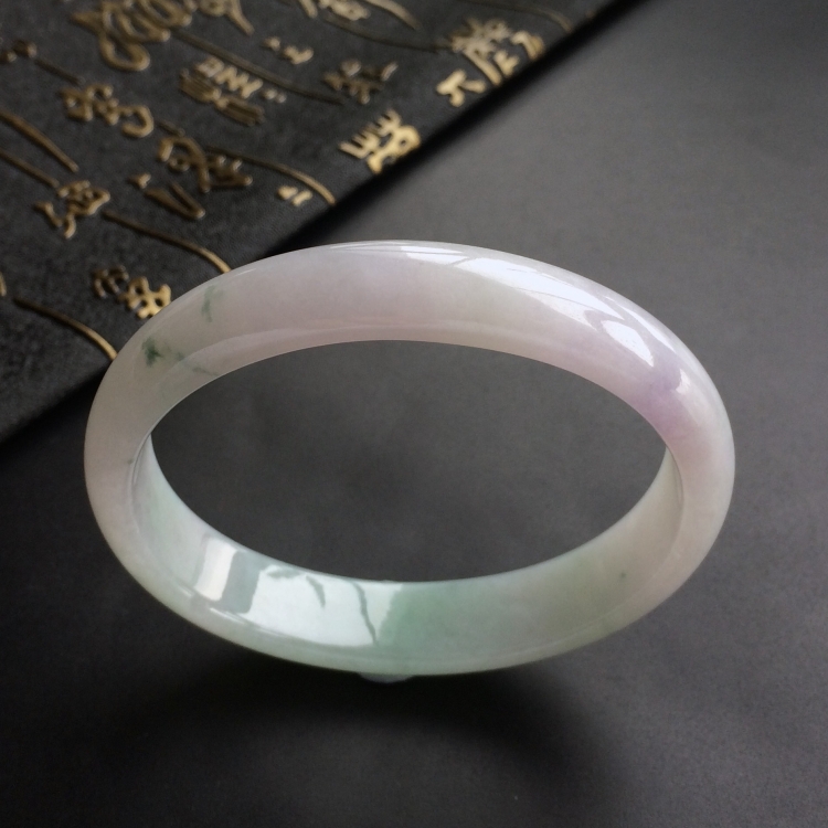 (超值推荐)糯冰种淡紫罗兰略飘花贵妃镯(59.5mm-51.3mm)
