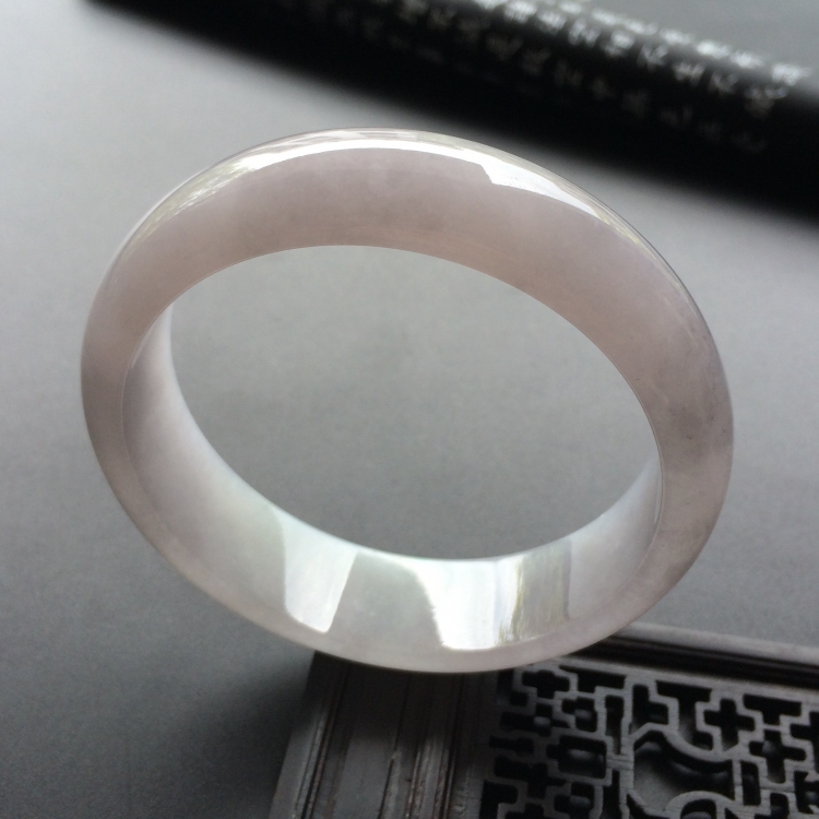 (超值推荐)糯冰种淡紫罗兰手镯(61mm)