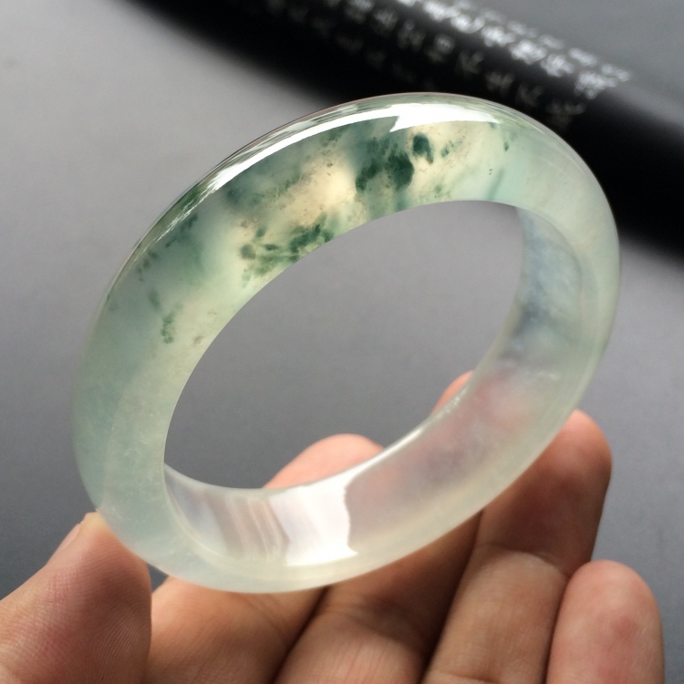 （超值推荐）冰玻种飘花手镯（57.5mm）