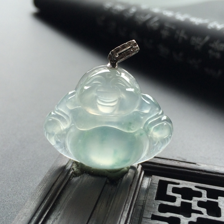 (超值推荐)冰种飘花玉佛挂件