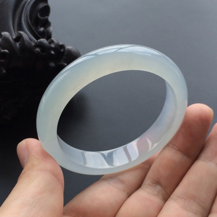 (超值推荐)冰种晴水手镯(56.3mm)