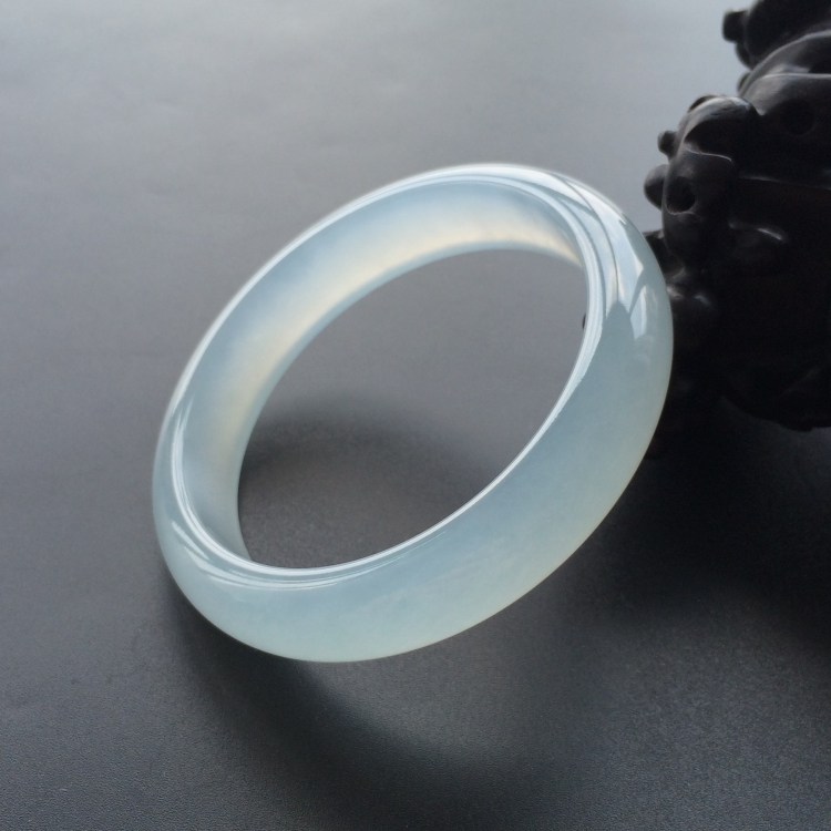 (超值推荐)冰种晴水手镯(56.3mm)