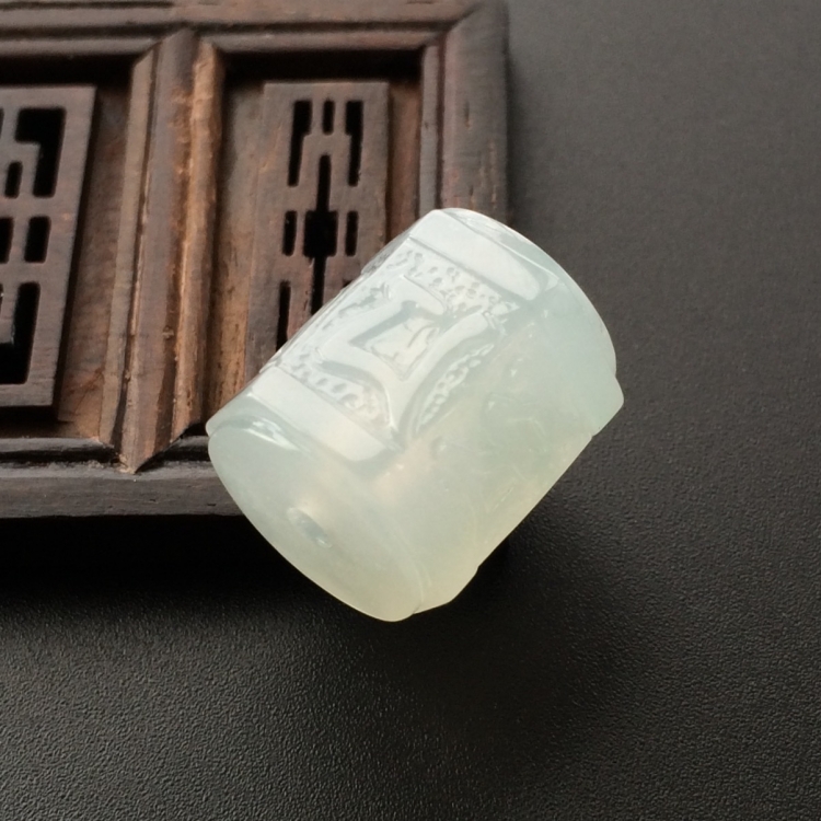(超值推荐)冰种淡晴水路路通挂件