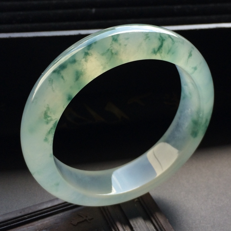 （超值推荐）冰种飘花手镯（53.7mm）