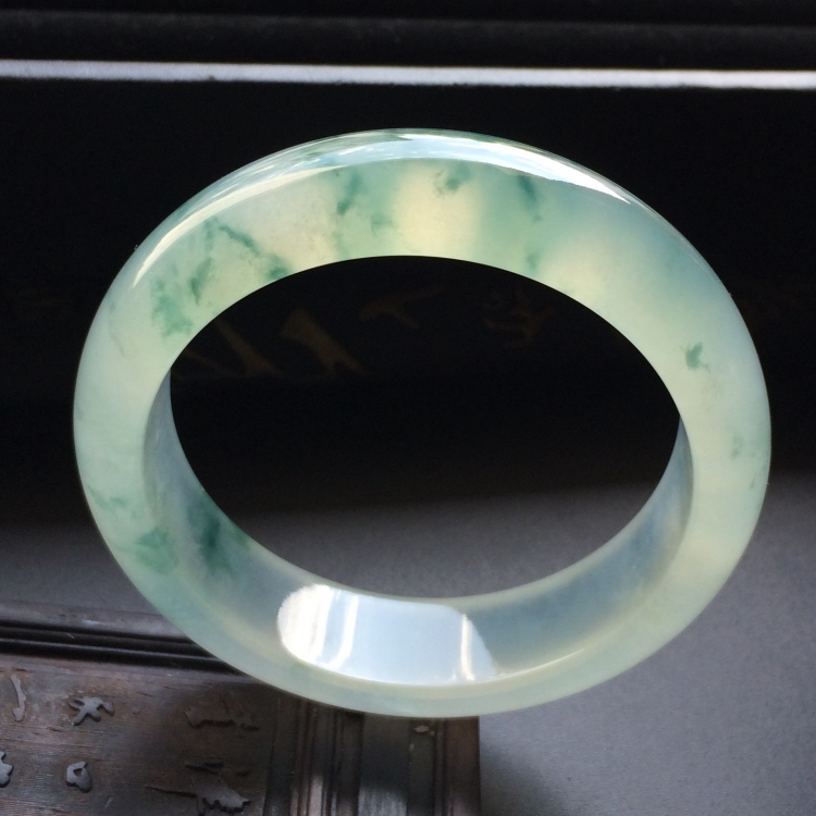（超值推荐）冰种飘花手镯（53.7mm）
