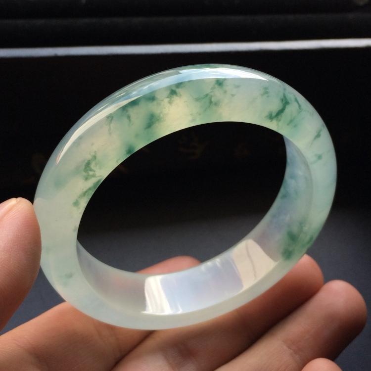（超值推荐）冰种飘花手镯（53.7mm）