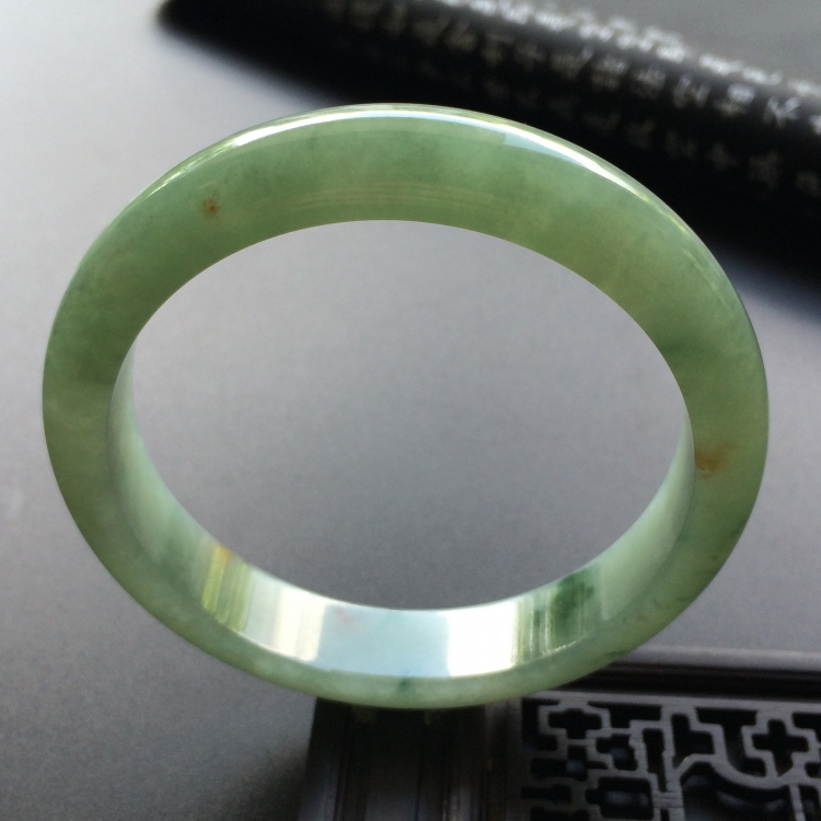 （超值推荐）糯冰种飘花手镯（59.2mm）