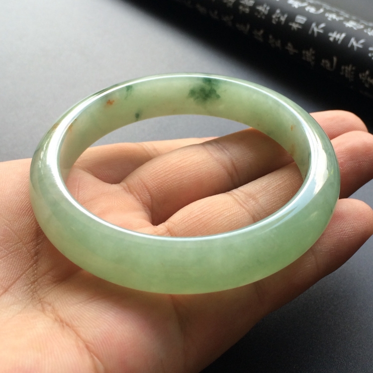 （超值推荐）糯冰种飘花手镯（59.2mm）